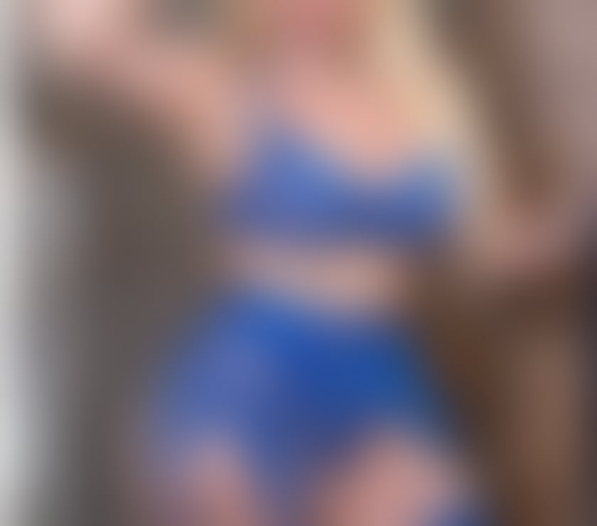 HOT🔞BLONDE🔜 EMILY🔝CURVY🆕️BIG ASS‼️
