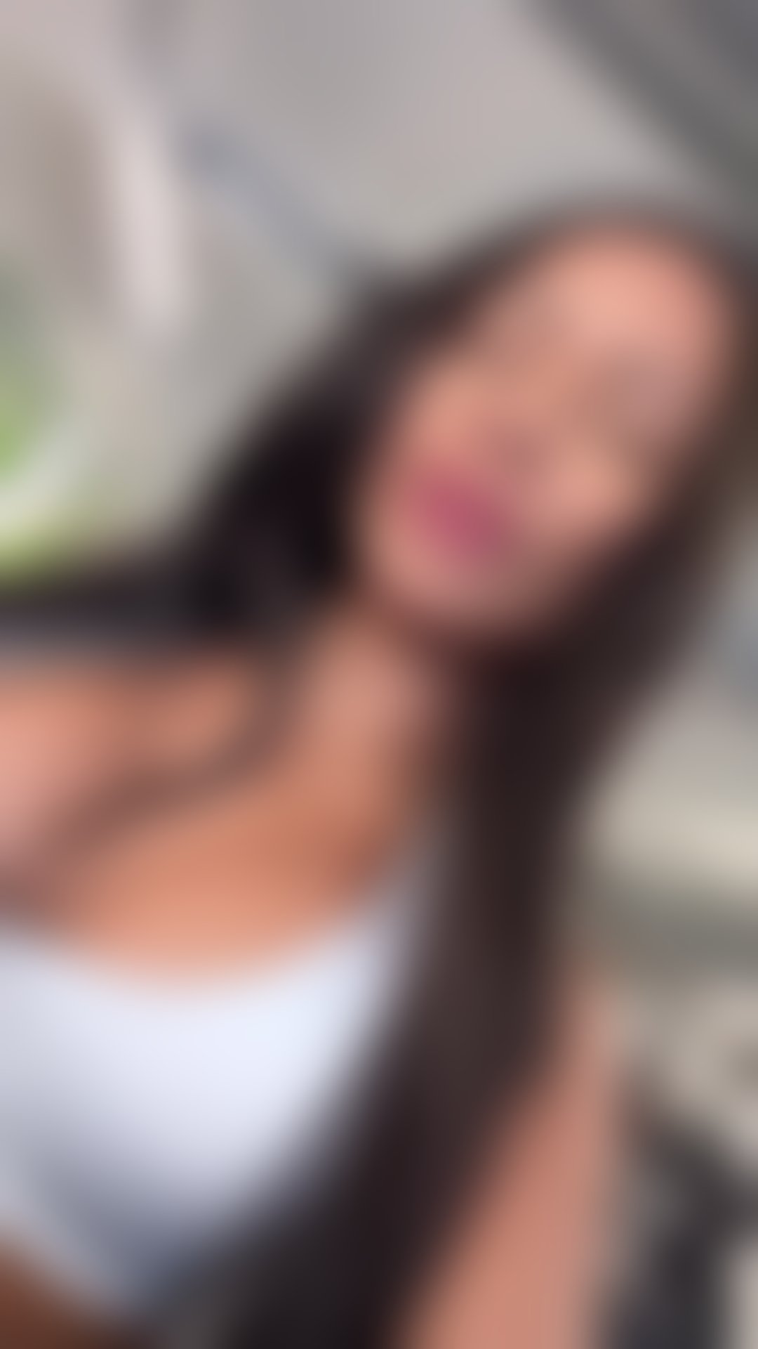 Escorts Edinburgh Edinburgh Airport - Edinburgh - 