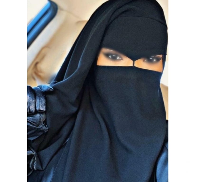 Escorts West Yorkshire Bradford - Photos for Nikabi Escort. Here 1 days uptill 9pm