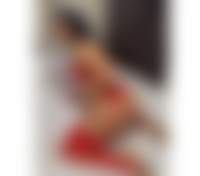 Escorts West Yorkshire Kirklees - Photos for Party girl 🥳 in your town🥂