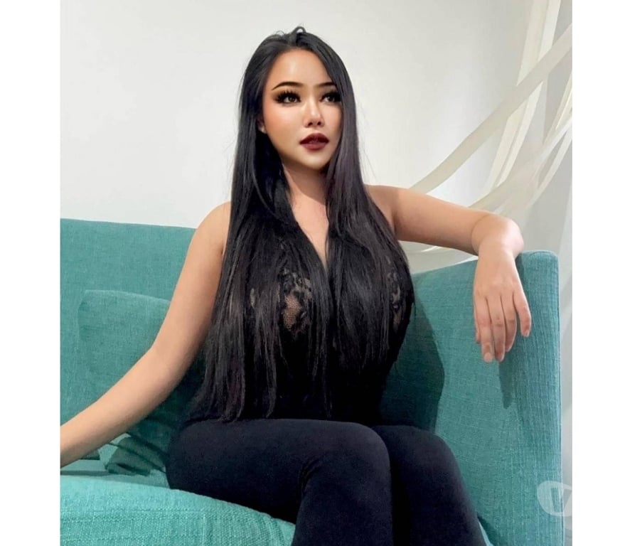 Escorts Greater Manchester Salford - Photos for Hi Guys I'm Iris Thai girl best service real pic