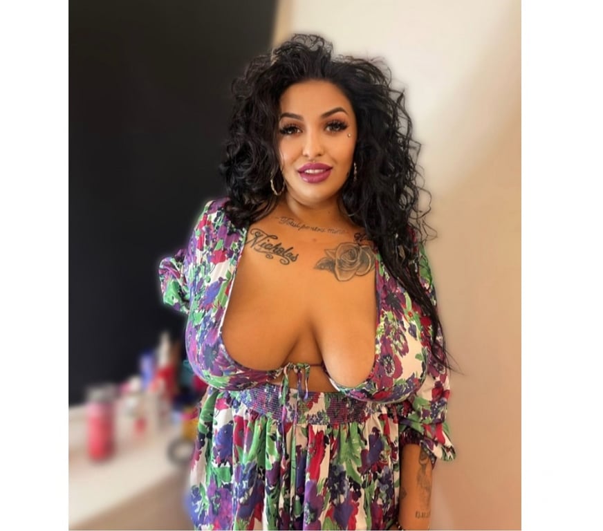 Escorts Merseyside Liverpool - Photos for 😘hello guys, I'm a brunette sexy bbw👌👅escort💦