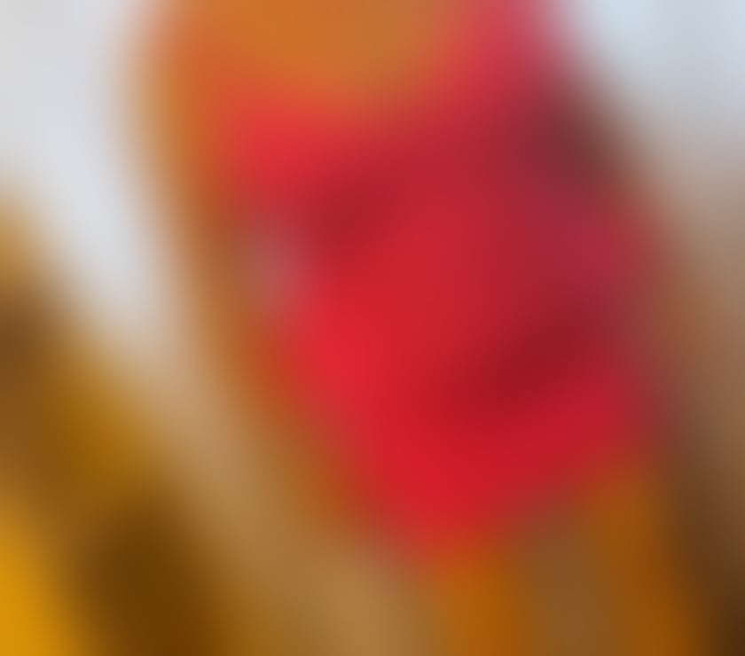 Escorts Staines-Upon-Thames Spelthorne - Photos for MATURE BLONDE LADY 51 YEARS OLD