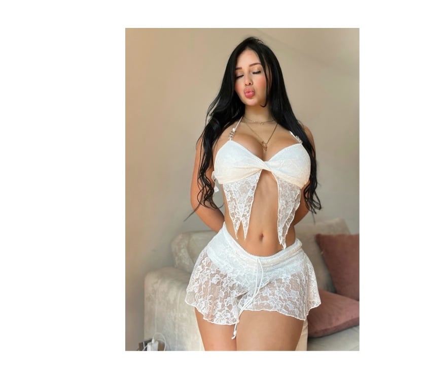 Escorts and Massages Milton Keynes City Centre Milton Keynes - Photos for BRAZIL 🇧🇷 BEAUTIFUL BRUNETTE