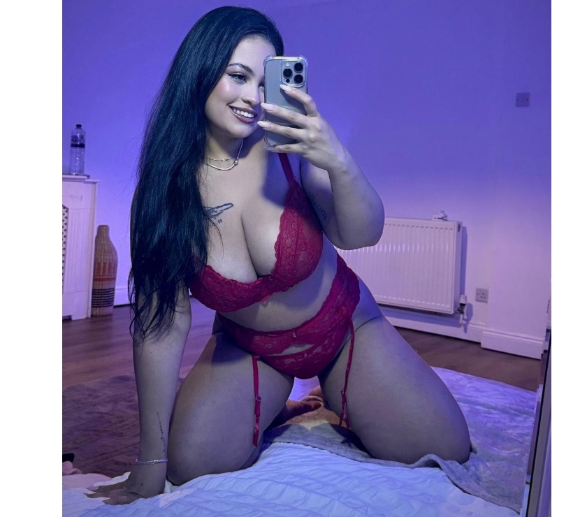 Escorts South West London Sutton - Photos for LOUSIE BABY FACE 22 y🥰SEXY LATINA