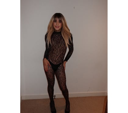 Transsexual Escorts Bristol City Centre Bristol - Photos for Yasmin XXL Hot party