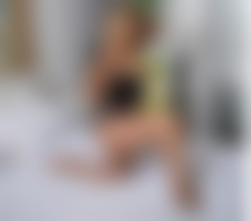 Escorts South East London Bromley - Photos for Sensual massage and strap-on