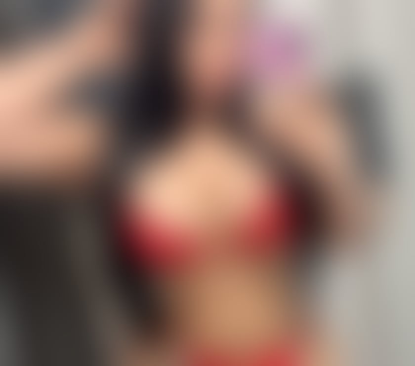 Escorts and Massages Slough Town Centre Slough - Photos for Susan 😍 sexy ass🍑🍑🔥🔥Available WhatsApp