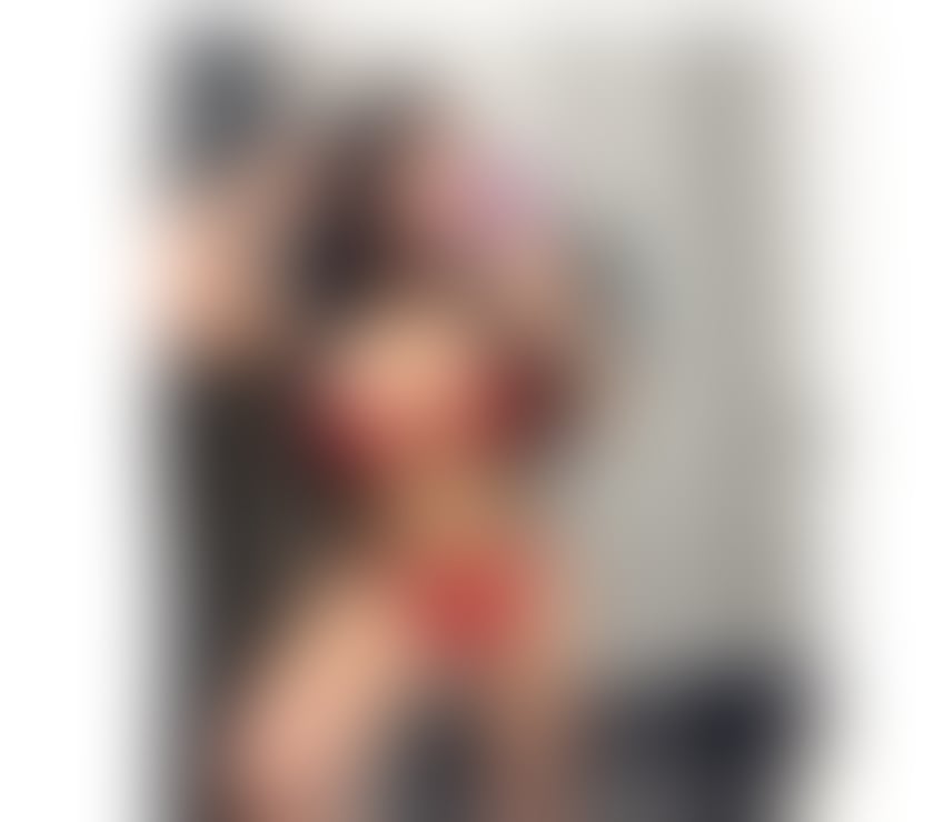 Escorts and Massages Slough Town Centre Slough - Photos for Susan 😍 sexy ass🍑🍑🔥🔥Available WhatsApp