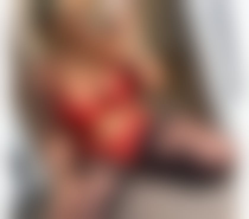 Escorts and Massages Wigan Town Centre Wigan - Photos for LEYLA 💙 SEXY PARTY GIRL IN TOWN 💙🍾