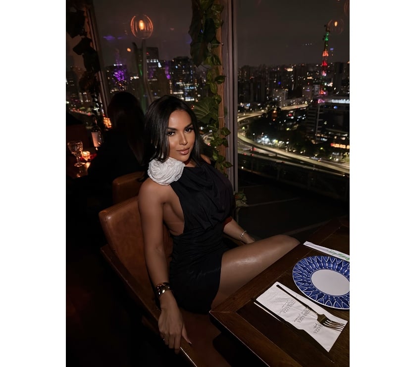 Transsexual Escorts Manchester City Centre Manchester - Photos for NEW SEXY ANH HOT BRAZILIAN MOANA TS QUEEN IN TOWN!!