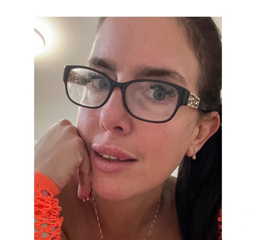 Escorts Lincolnshire North East Lincolnshire - Photos for Miss English Lucy