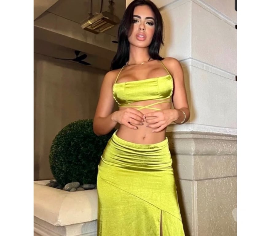 Escorts Merseyside Liverpool - Photos for New in town party girl 🎉