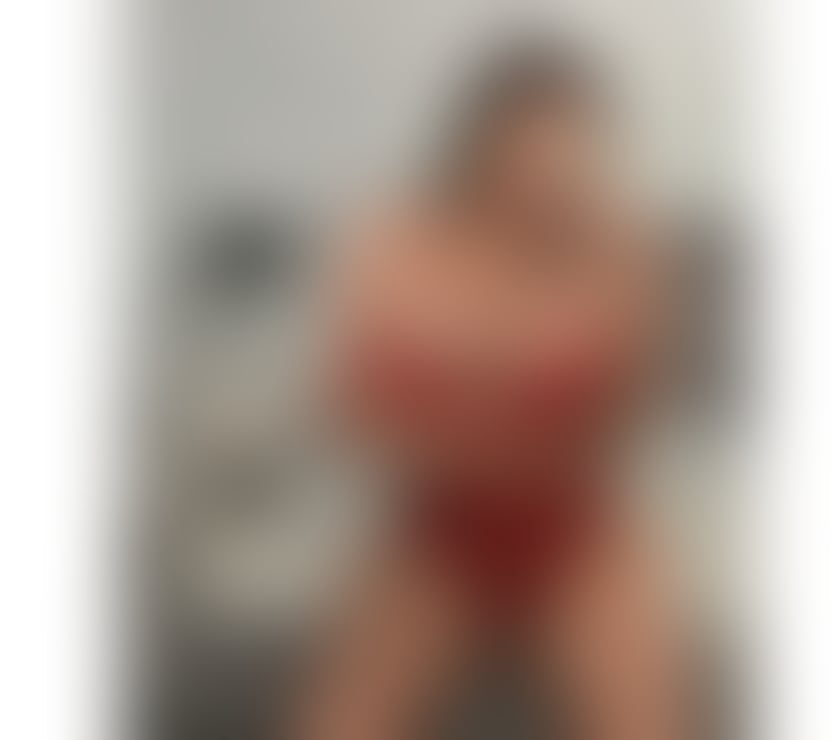 Escorts West Sussex Crawley - Photos for New In town TRANS I bet you have never met anyone slut as me