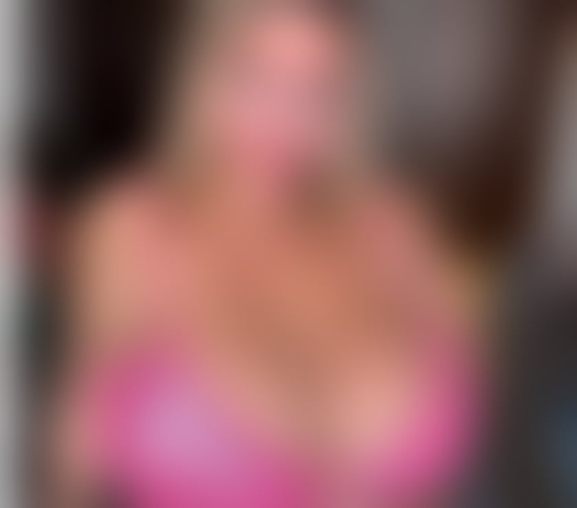 Escorts East London Redbridge - Photos for Maya now here very nice only party 🎉🎉 i