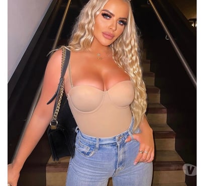 Escorts London Gatwick Airport Crawley - Photos for 🆂🆄🅿🅴🆁 🅷🅾🆃 🔞☎️CALL ME NOW📞