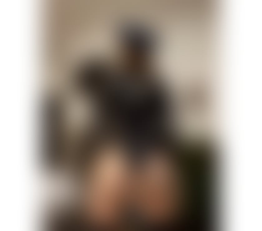 Escorts West Midlands Birmingham - Photos for PETIT SWEET COLOMBIAN HANNAH. THE QUEEN OF FETICH