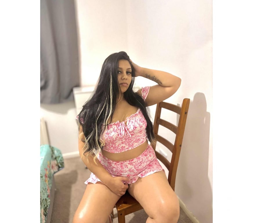 Escorts East London Leytonstone - East London - Photos for 💯New In Town Selena Party Girls💯