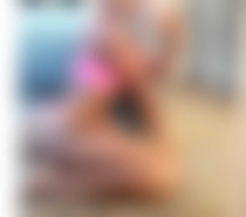 Escorts East London Havering - Photos for AMAZING CURVY YOUNG & PRETTY FIRST TIME