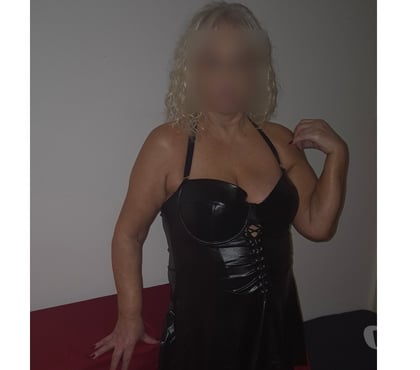 Escorts and Massages Hackney East London - Photos for Amazing blonde x