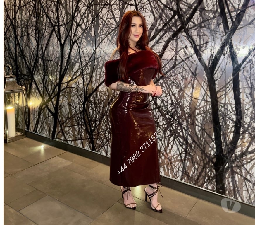 Escorts Bedfordshire Luton - Photos for RED SEXY🇧🇷🔝PARTY🔝BIG ASS🍑MASSAGE 🍑AMANDA