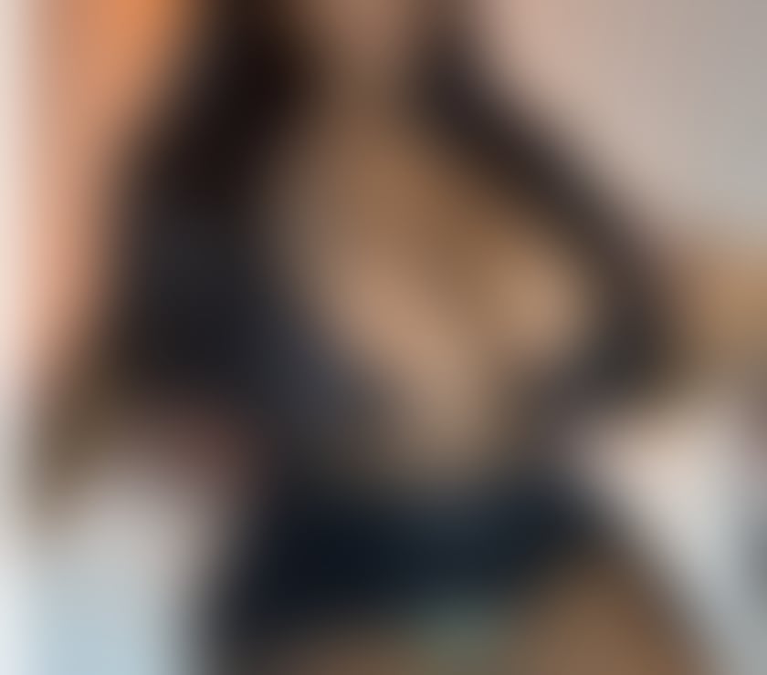 Escorts East London Redbridge - Photos for PARTY EBONY AFRICAN 🍫CURVY CHOCOLATE