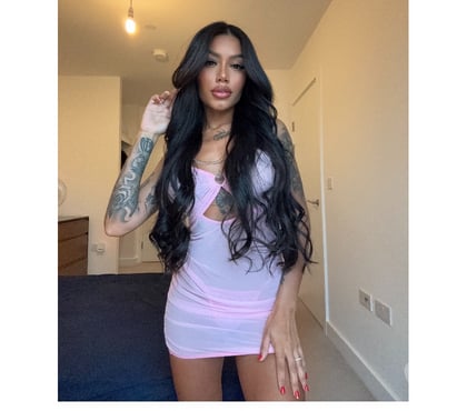 Escorts and Massages Canary Wharf East London - Photos for LAÍS Brazilian girl