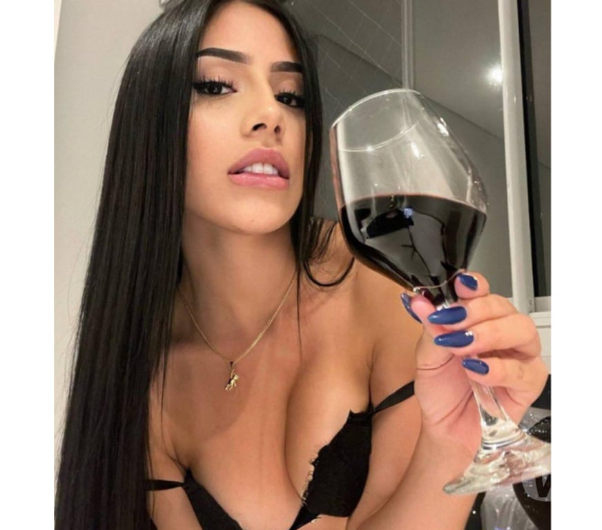 Escorts Ealing Perivale - Ealing - Photos for Carolina! Your Favorite GFE Latina