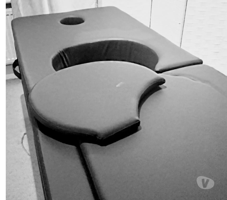 Full body massage Surrey Guildford - Photos for Relaxing Swedish massage by English lady in Surrey