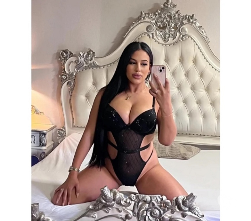 Escorts South East London Camberwell - South East London - Photos for HOT LATIN ‼️🍑 PARTY 🥂 THE BEST SERVICES