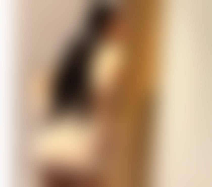 Escorts West Midlands Birmingham - Photos for Rania Abdallah Sexy Queen whatsapp only +447404408359