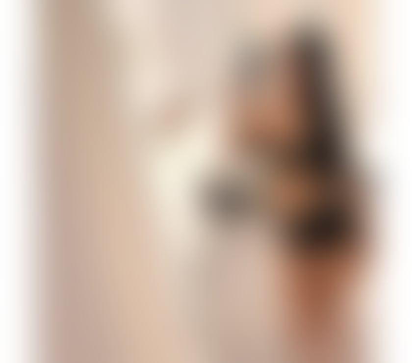 Escorts Nottinghamshire Nottingham - Photos for Lia bruneta Serbya sexy