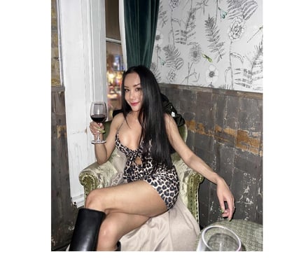 Escorts Huddersfield Kirklees - Photos for Clara Thai Ladyboy sexy Trans Erotic massage b2b Relaxation