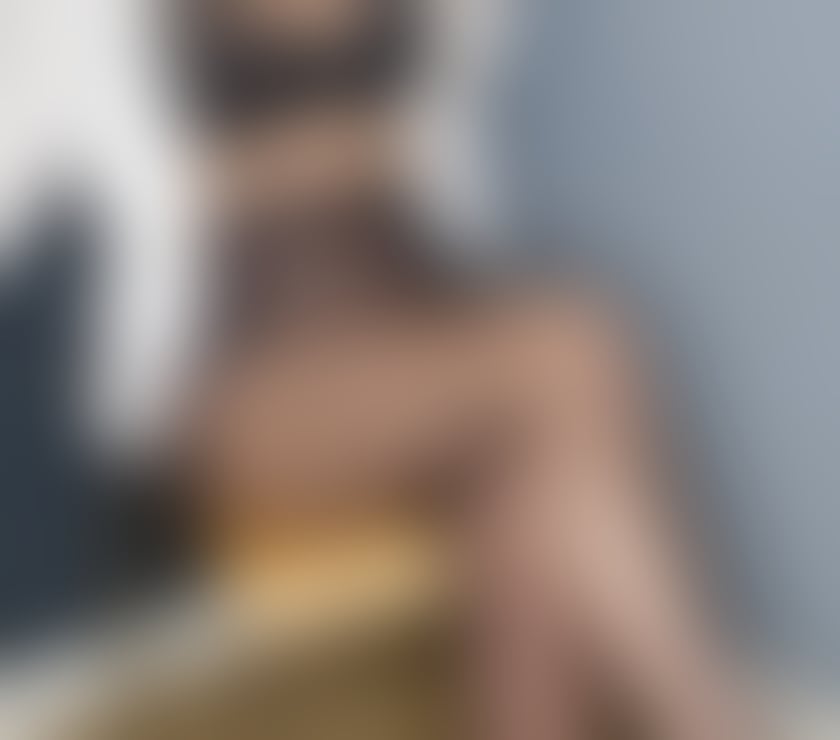 Escorts Lancashire South Ribble - Photos for Preston Escort Abbie 52yrs offfers GFE FOOTFETISH NYLONS