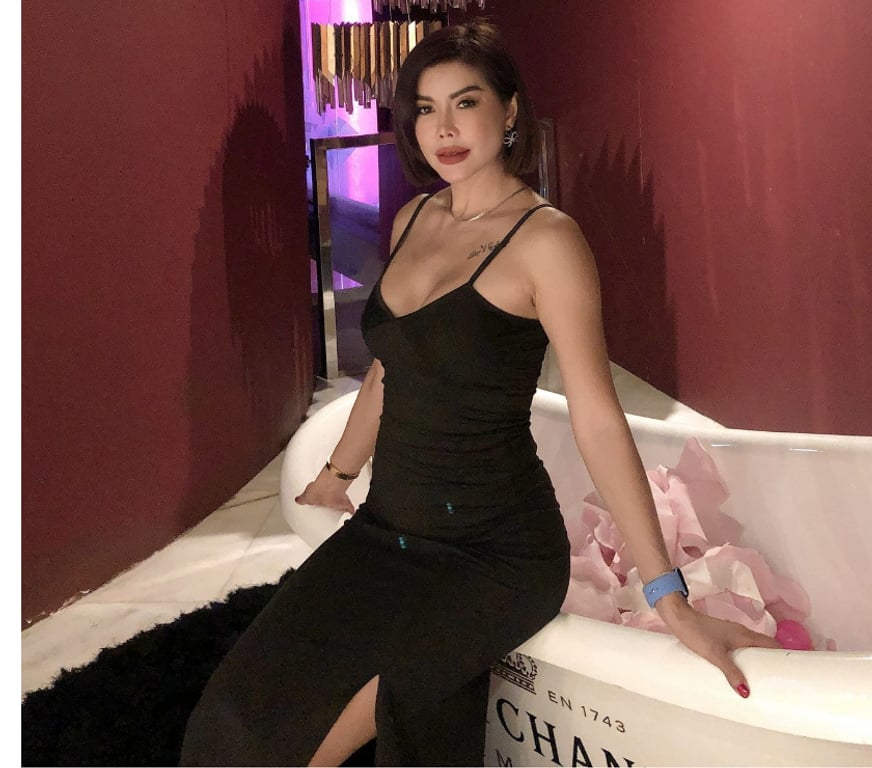 Escorts Hertfordshire Welwyn Hatfield - Photos for thai Helen first time here call 07572529714💄