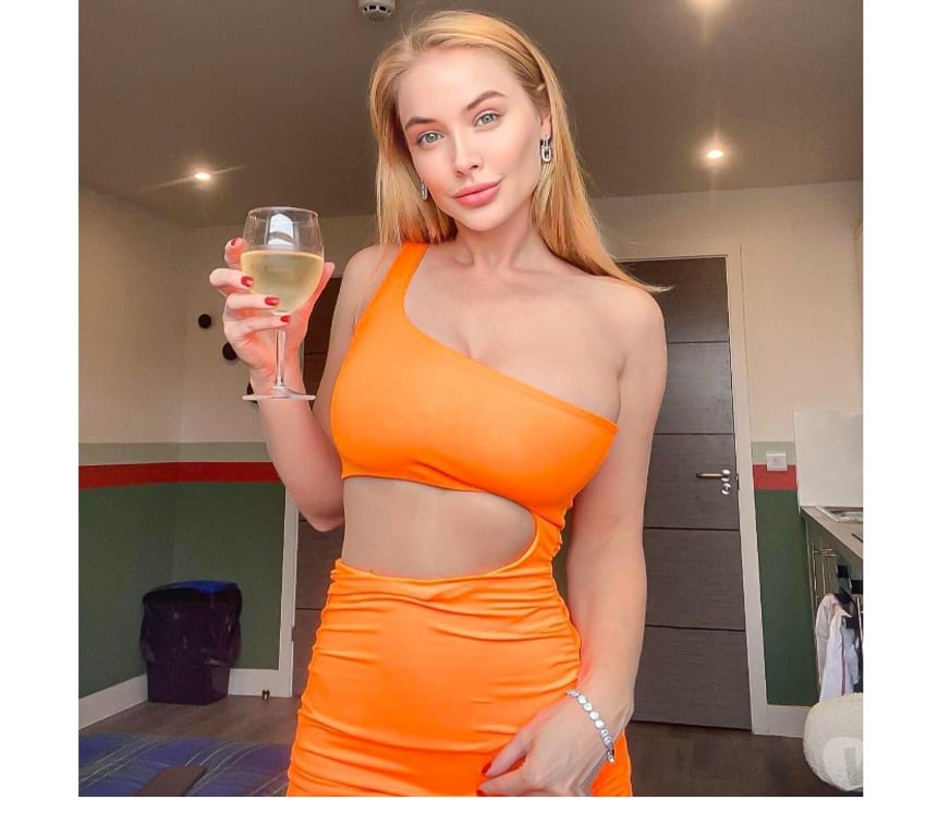 Escorts Peterborough Peterborough City Centre - Peterborough - Photos for Laura Sweet ✨