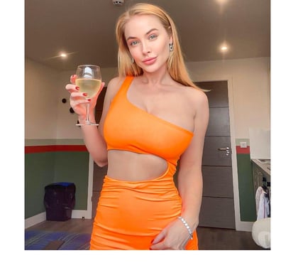 Escorts and Massages Peterborough City Centre Peterborough - Photos for Laura Sweet ✨