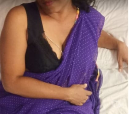 Escorts Stratford High Street East London - Photos for Amazing sexy fun indian new in town