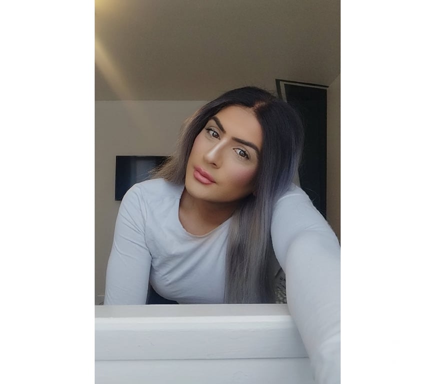 Trans Escorts West Midlands Birmingham - Photos for British Pakistani transsexual Laiba Khan