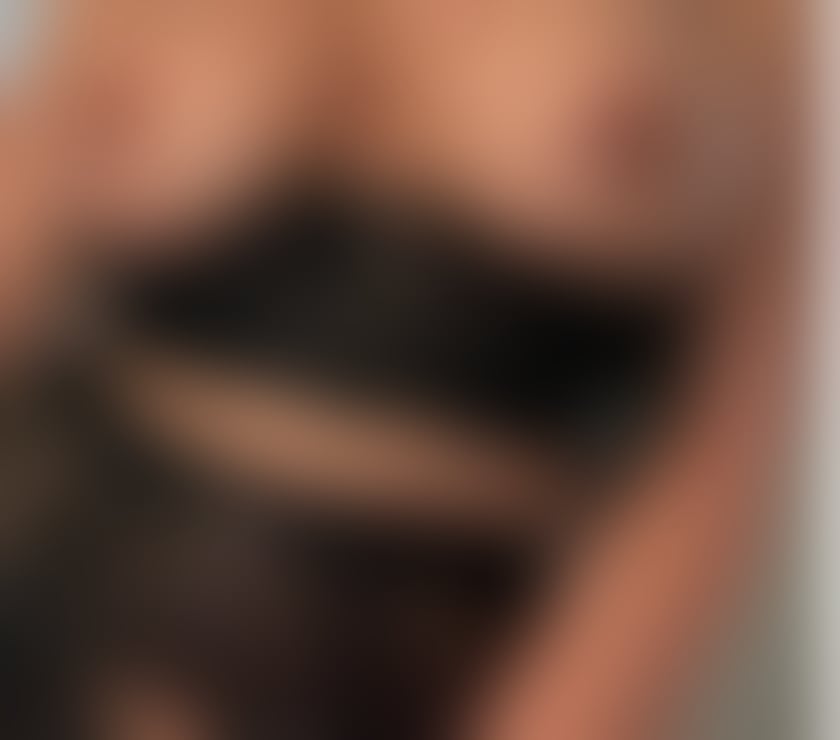 Escorts West Yorkshire Calderdale - Photos for Elizabeth new girl here PARTY 🥳 genuine