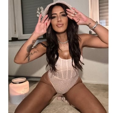 Escorts and Massages Stockport Town Centre Stockport - Photos for 🆕CAROL 🔞 REAL PHOTOS 🇧🇷