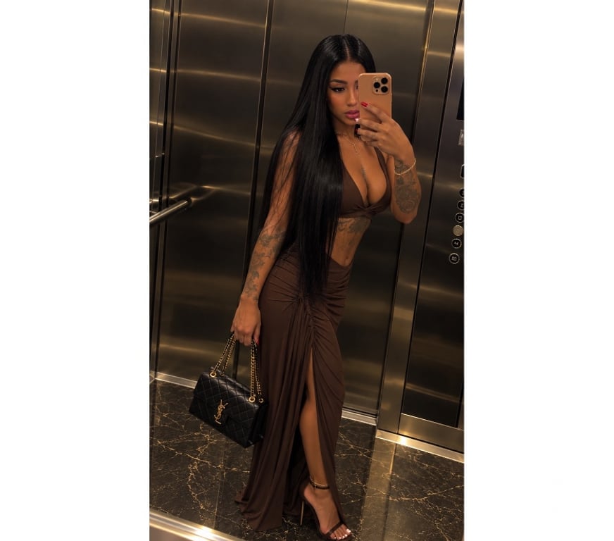 Escorts South West London Earls Court - South West London - Photos for Brunna Cortez 🍫Big Ass🍑Owo Included 💦