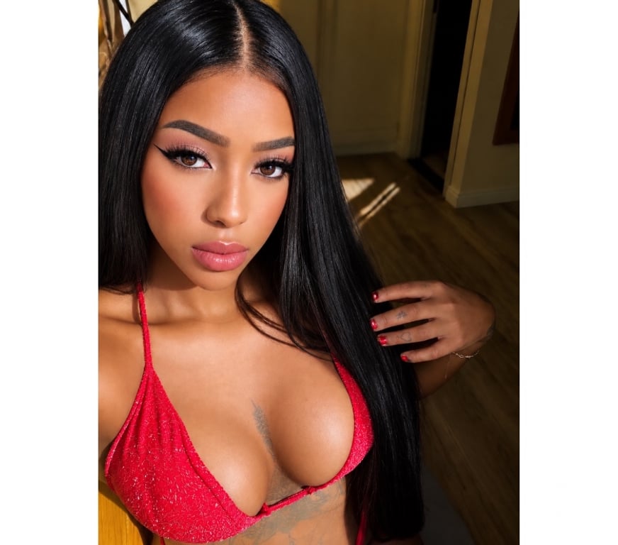 Escorts South West London Earls Court - South West London - Photos for Brunna Cortez 🍫Big Ass🍑Owo Included 💦