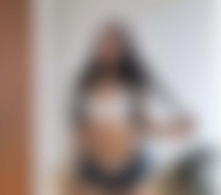 Escorts Sutton Town Centre Sutton - Photos for 🔞🔞LAURA🔞🔞NEW IN TOWN 🇧🇷