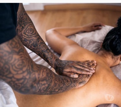 Escorts and Massages Birmingham City Centre Birmingham - Photos for JR Massage (Black Male For Women Only)