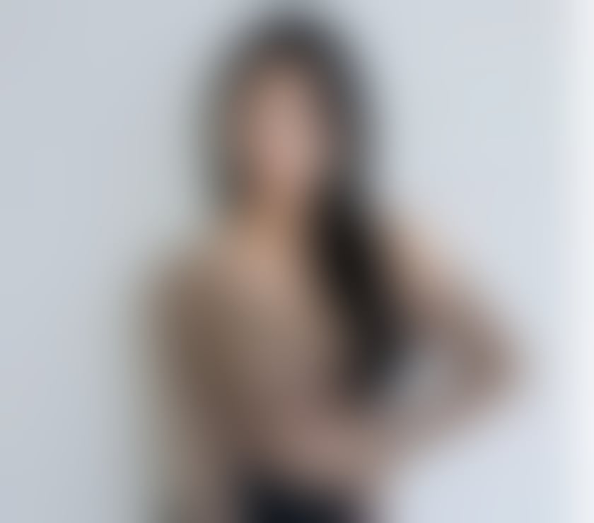 Escorts and Massages Swansea City Centre Swansea - Wales - Photos for 07498982252✨Warm Presence, Natural Romance Swansea