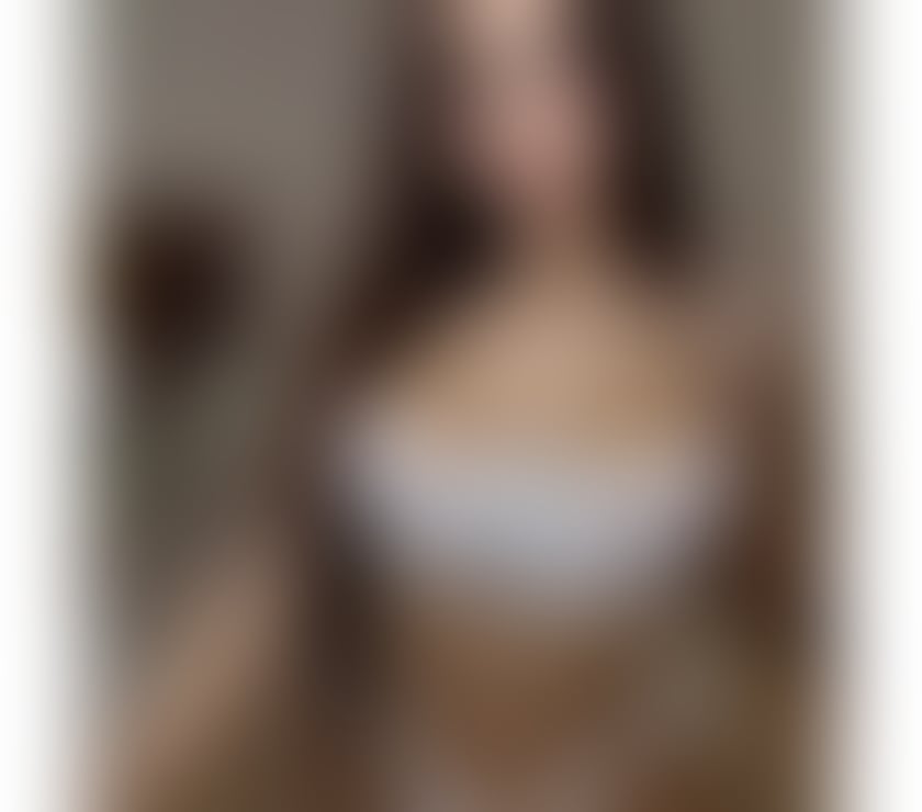 Escorts and Massages Guildford Town Centre Guildford - Photos for Adela new in town best service