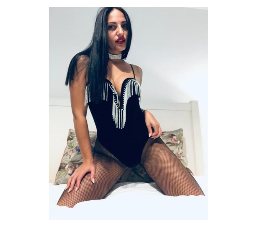 Escorts West Berkshire Newbury - West Berkshire - Photos for Back in Town 🔥 hot Sarah🔥