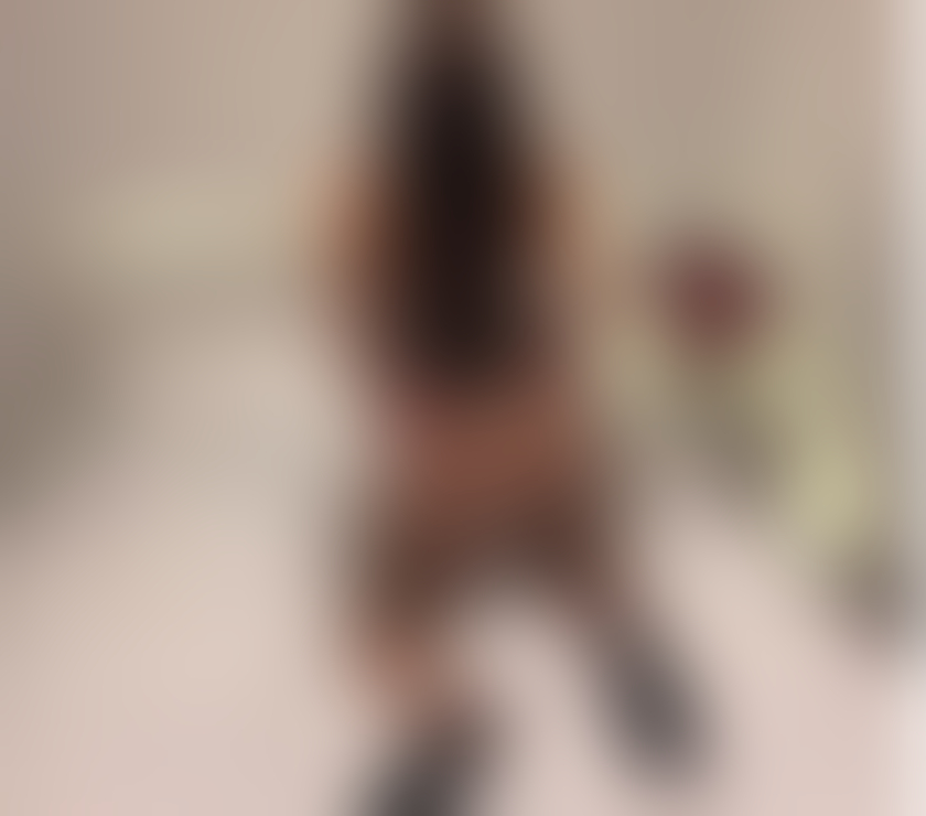 Escorts Surrey Guildford - Photos for I’m available for you here