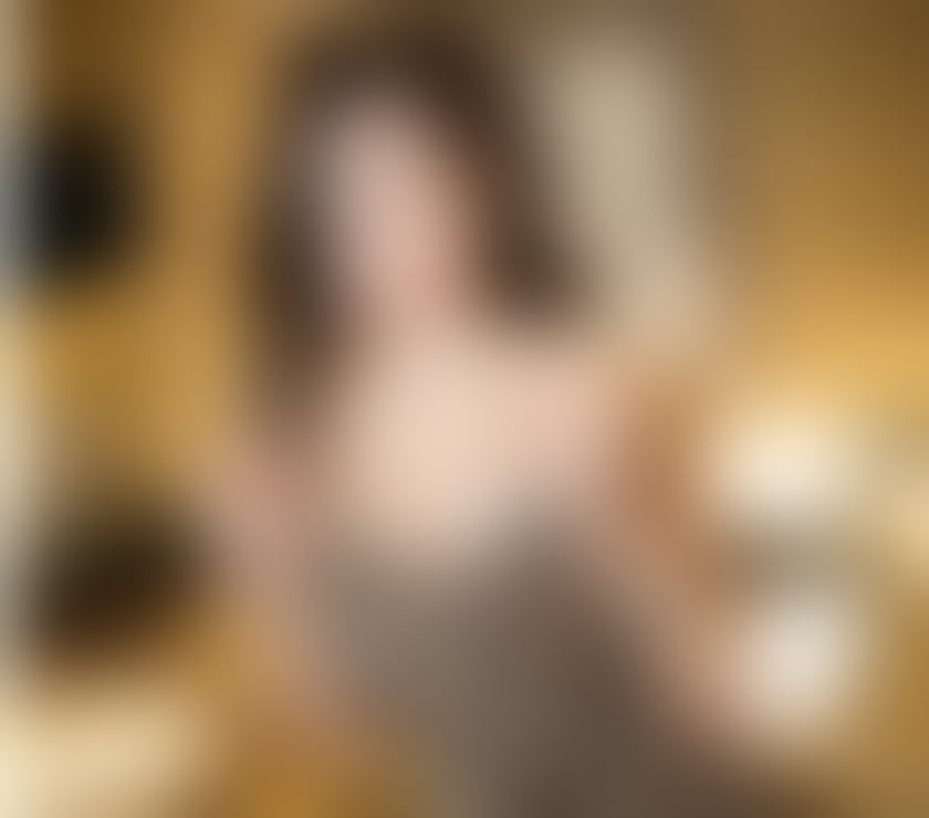  Escorts Croydon Town Centre Croydon - Photos for 🌹 Asian Companion Kind, caring, and eas☺️